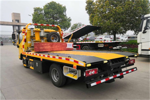 兴山道路救援拖车报价